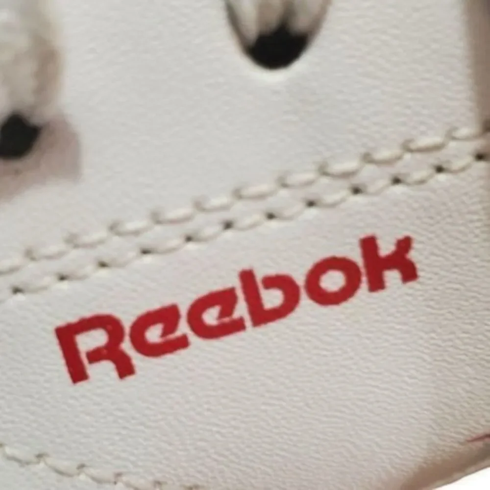Reebok Kid's Royal Complete CLN 2 Athletic‎ Tennis Shoes Red White Blue Youth 1